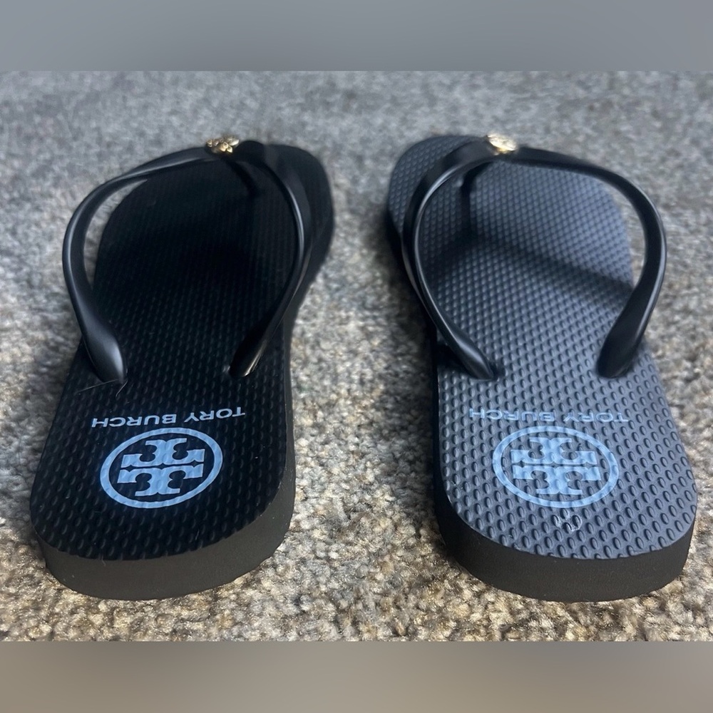 NWOT Tory Burch Black women Flip Flops Size 6,5 - Picture 5 of 6